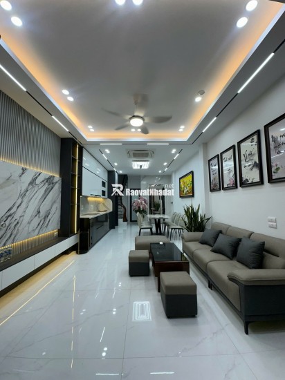 NHỈNH 12 TỶ - NHÀ RIÊNG PHỐ TRƯƠNG ĐỊNH - HAI BÀ TRƯNG - 46M2 - 5T THANG MÁY - GẦN Ô TÔ - NHÀ ĐẸP VỀ Ở NGAY