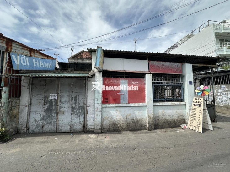 CHO THUÊ NHÀ LÔ GÓC 2 MẶT TIỀN – PHÙ HỢP KINH DOANH TẠI ĐƯỜNG ĐOÀN TRẦN NGHIỆP – NHA TRANG GIÁ 15 TRIỆU  / 1 THÁNG