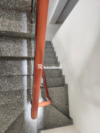 NHÀ HẺM XE HƠI NGAY VÕ VĂN HÁT - BTCT 3 TẦNG 60M2 (4X15M) - NGAY ĐH TÀI CHÍNH MARKETING - LONG TRƯỜNG THỦ ĐỨC - NHÀ MỚI ĐẸP Ở NGAY - GIÁ CHỈ 5.3 TỶ