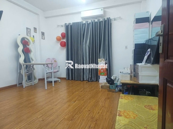 Nhà Mỹ Đình, lô góc, dân xây 40m2, 5 tầng, chào 7.1 tỷ có thương lượng