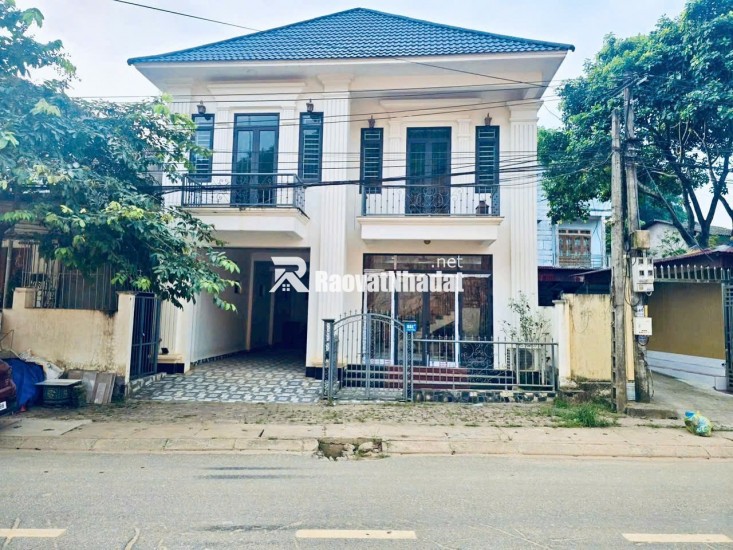 BÁN NHÀ 2 TẦNG SIÊU ĐẸP-MÁI NHẬT HIỆN ĐẠI SỐ 351A  ĐƯỜNG BẢO LƯƠNG- P.YÊN NINH -TP.YÊN BÁ I- T. YÊN BÁI