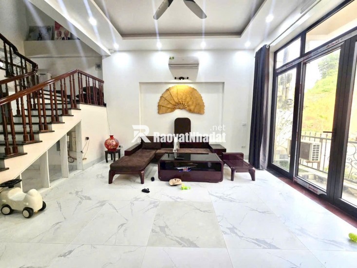 BÁN NHÀ 2 TẦNG SIÊU ĐẸP-MÁI NHẬT HIỆN ĐẠI SỐ 351A  ĐƯỜNG BẢO LƯƠNG- P.YÊN NINH -TP.YÊN BÁ I- T. YÊN BÁI