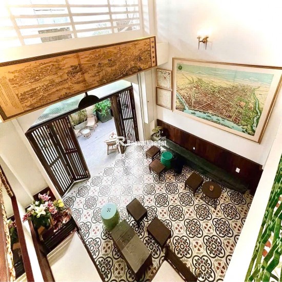 28 Triệu: thuê nguyên căn Quận 1- ĐIỆN BIÊN PHỦ CMT8- cao 5 tầng thông suốt có Lửng. VŨ 0933910039
