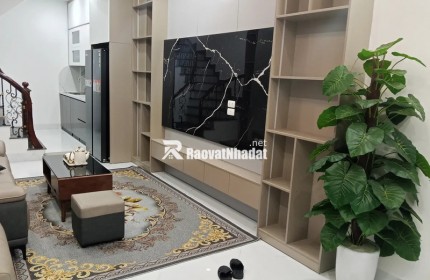 Tuyệt phẩm Tân Mai 5 tầng  36m2  - 7.68 tỷ. Sổ đỏ trao tay