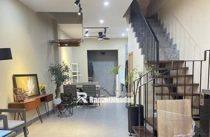 Bán nhà Ngọc Thuỵ Long Biên 40m ôtô thang máy-Nhỉnh 9 tỷ( TL)