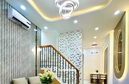 HIẾM! NHÀ ĐẸP SÁT MT PHÚ NHUẬN 27M2 - NHỈNH 5 ĐỒNG