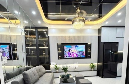 Bán nhà trung tâm quận Hai Bà Trưng, ngõ ô tô , 30m , 4 tầng , 3 ngủ, 6.48 tỷ