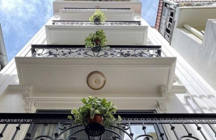 Tây Hồ 2 thoáng, 32 m, 5 tầng, oto ngủ trong nhà, nhà đẹp ở ngay!