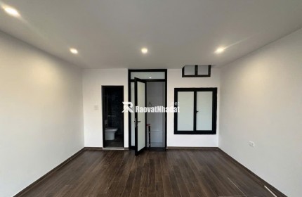 Nhà Tứ Liên - Tây Hồ - 5 tầng - thang máy - chuẩn công năng, về ở luôn giá 9,4 tỷ
