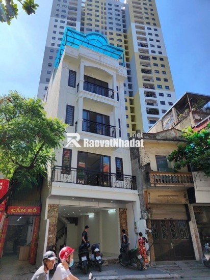 LÒ ĐÚC DÂN XÂY KHUNG CỘT BÊ TÔNG – GẦN PHỐ TRUNG TÂM HAI BÀ