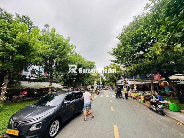 Chính Chủ Bán HXH Phan Đình Phùng, Tân Phú: DT 12x25m, Giá Tốt, Vị Trí Đẹp - Cơ Hội Đầu Tư Sinh Lời Cao! - 24,5 tỷ
