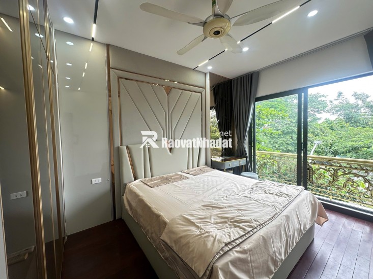 Mặt phố kinh doanh Kim Giang, DT 45m2, 5 tầng giá 18 tỷ.