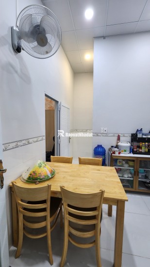 Nhà Đường Nguyễn Văn Quy, Hưng Phú, Cần Thơ: 270m², Sổ Hồng, Giá 3.2 Tỷ