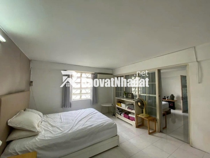 Đầu Tư/Cho Thuê: Nhà Hẻm Xe Hơi gần Hai Bà Trưng, Q1 - DT: 105m²,4 Tầng, 9PN - Giá Rẻ Nhất Khu Vực