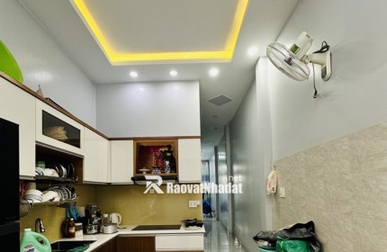 SIÊU PHẨM NHÀ ĐẸP HẺM XE HƠI TAM PHÚ, TP THỦ ĐỨC - SÁT MẶT TIỀN ĐƯỜNG - 52M2 - 3 TẦNG BTCT - NỘI THẤT XỊN SÒ