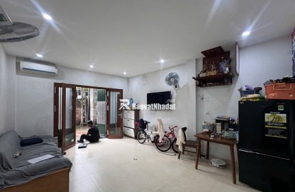 CỰC HIẾM - BÁN NHÀ C4 -  PHỐ BẮC CẦU - BỒ ĐỀ- 35M2 - ĐƯỜNG OTO - VIEW TRƯỜNG HỌC