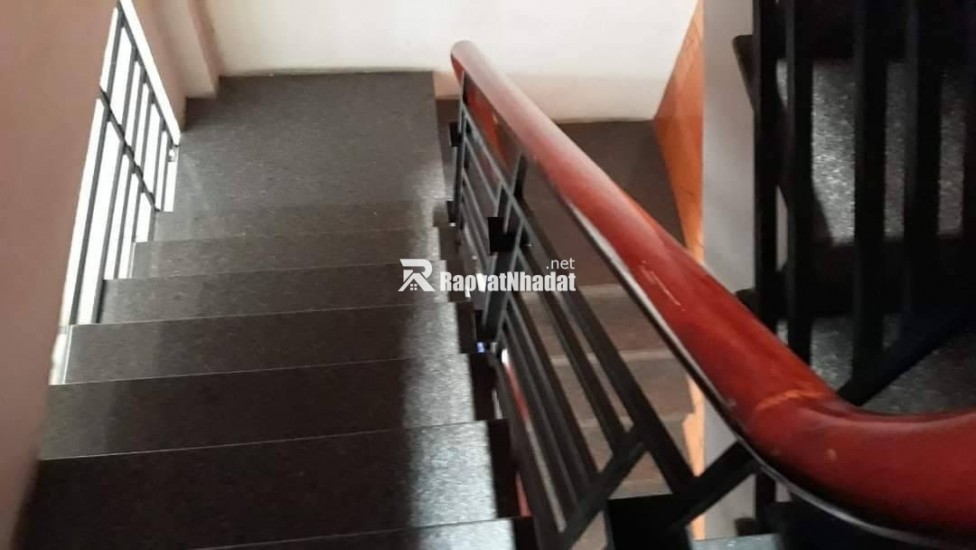 Bán nhà Lê thúc hoạch - Phú thọ hòa - Tân phú
* Dt : 4m x 16m 64m2
* 5 tầng
* Giá : 8.2 Tỷ
