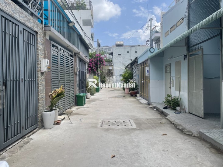 Lô đất 70m² vuông vức, hướng Bắc mát mẻ, phong thủy tốt, nằm trong khu phân lô dân cư hiện hữu – hẻm ô tô vào tận nơi, hạ tầng hoàn thiện, không ngập