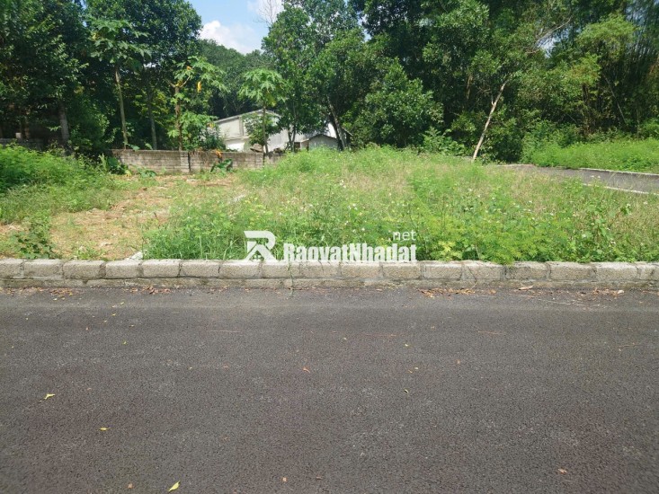 Bán Đất đệp đáng đầu tư Xuân Khanh, Sơn tây 111m2 MT 7.55m, giá rẻ mua ngay có lãi liền tay.