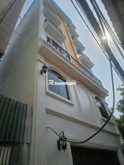 Bán tòa CHDV Giáp Bát 22 Phòng, dòng tiền 1 tỷ 452tr - Tương đương lãi suất 7.5% năm.