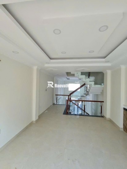 NHÀ ĐẸP TRUNG TÂM TP. THỦ ĐỨC XE HƠI ĐỖ CỬA – GIÁ CHỈ NHỈNH 11 TỶ