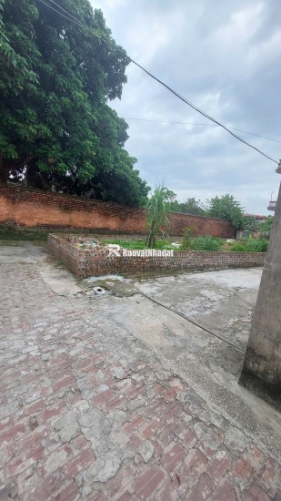 BÁN ĐẤT ĐẢN MỖ , THOÁNG, VỊ TRÍ ĐẸP GẦN UBND TRƯỜNG HỌC, THÍCH HỢP Ở, ĐẦU TƯ, XÂY NHÀ