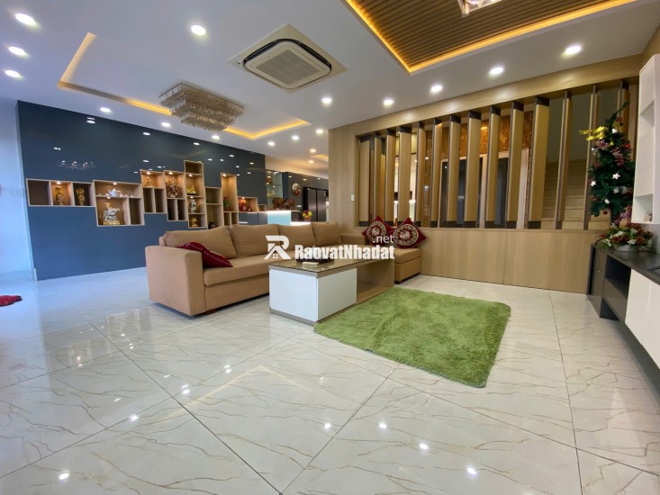 NHANH TAY SỞ HỮU BIỆT THỰ SIÊU ĐẸP–LONG LANH TRÊN ĐƯỜNG THĂNG LONG-DT KHỦNG 150M
