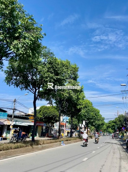 Nhà ngang 5m, hẻm xe hơi Đỗ Xuân Hợp, Sổ vuông vức, không lỗi phong thủy nhỏ hơn 4 tỷ