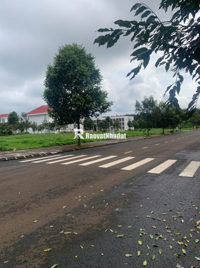 Đất nền tại KĐT Ân Phú, chính chủ, sẵn sổ, vị trí đẹp view công viên giá 3,2 tỷ