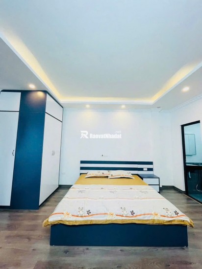 CHÍNH CHỦ MAI DỊCH - CẦU GIẤY- 38M2-6 TẦNG THANG MÁY- NHỈNH 10đ - Ô TÔ ĐỖ CỔNG