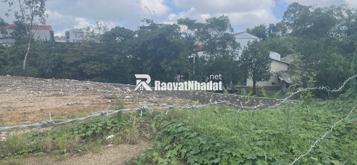 ĐẤT NỀN DÃY PHÂN LÔ VIEW HỒ CỰC ĐẸP - ĐƯỜNG PHÙNG QUÁN, TP HUẾ
