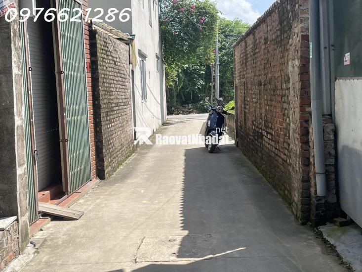 SIÊU HIẾM – Bán đất Giang Biên, ngõ ô tô, gần chợ Quán Tình Quang, 30m² giá 3,7 tỷ