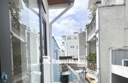 nhà mới 3 tẩng chỉ nhỉnh 2 tỷ