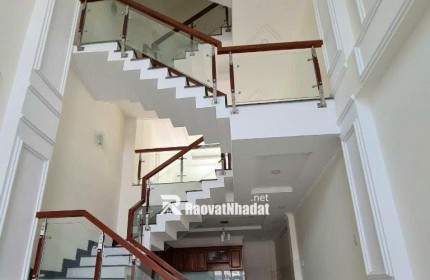 NHÀ ĐẸP TRUNG TÂM TP. THỦ ĐỨC XE HƠI ĐỖ CỬA – GIÁ CHỈ NHỈNH 11 TỶ