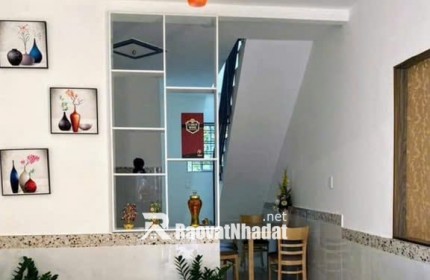 BÁN NHÀ CHÍNH CHỦ  GIÁ TỐT GẦN CHỢ BÌNH CHÁNH