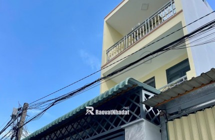 Nhà 3 tầng, 1 xẹt gần Đỗ Xuân Hợp, Phước Long B (Q9 cũ) ngang 5m, đất gần 100m nhỉnh 7 tỷ