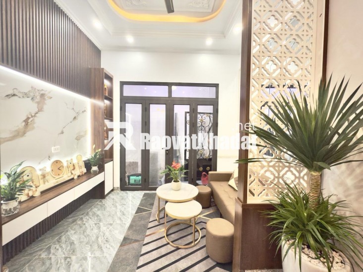 Bán nhà phố Lò Đúc TT quận Hai Bà Trưng, 30m ra mặt phố ,  35m, 5 tầng, nhà đẹp, full nội thất , 7.5 tỷ