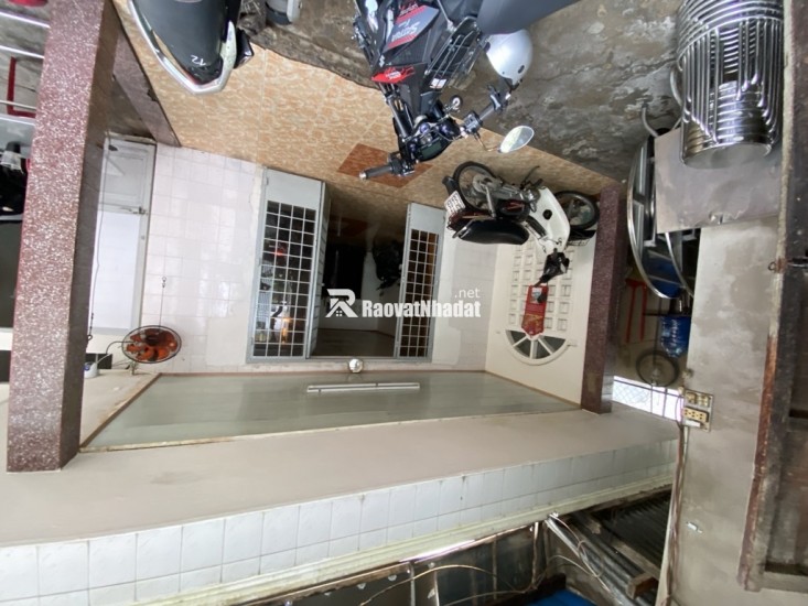  HIẾM CÓ – ĐẤT LỚN QUẬN 7,  8.6 × 30M
Ô TÔ VÀO NHÀ – CHỈ 80 TRIỆU/M² 