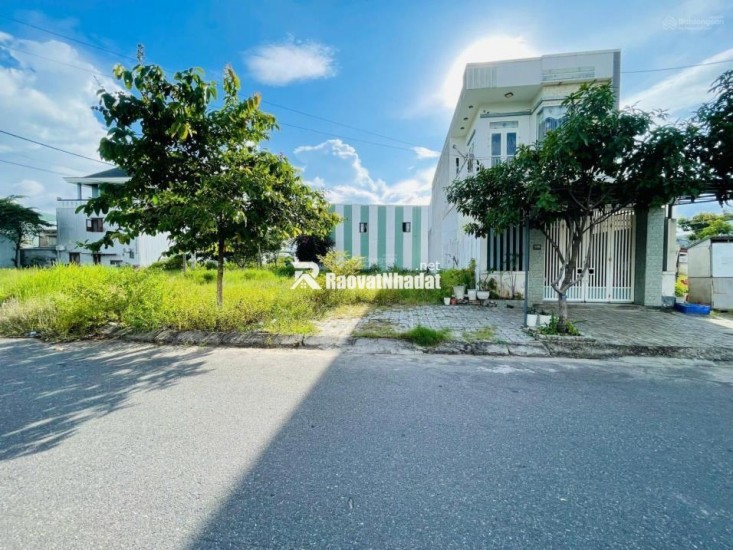 Bán đất thổ cư Mai Văn Ngọc, Hòa Hiệp Nam, Liên Chiểu, Đà Nẵng. 105m2, giá 4.2 tỷ, sổ đỏ, hướng Đông Bắc. LH: 0877661879