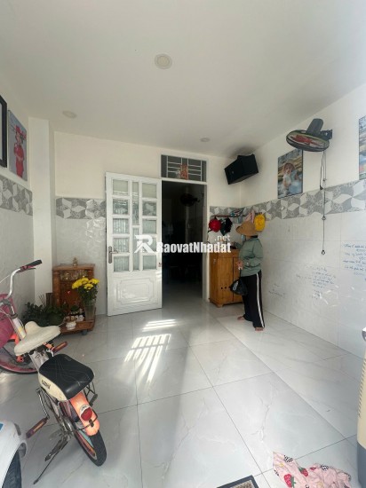 Bán nhà mặt tiền đường số 1- khu máy Nước ngay Mã Vòng -TP.Nha Trang