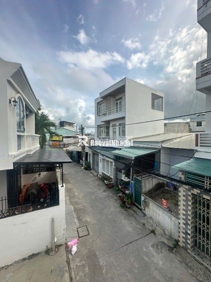 Bán nhà mặt tiền đường số 1- khu máy Nước ngay Mã Vòng -TP.Nha Trang