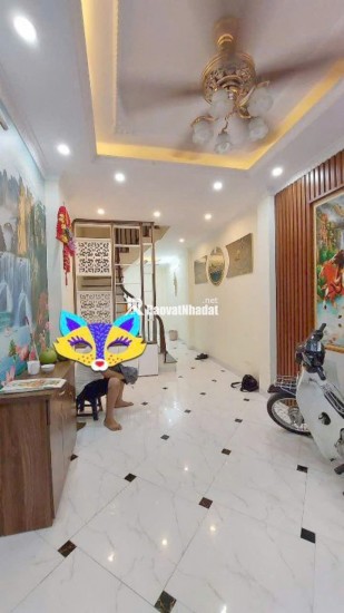 Bán nhà 4 tầng Vũ Tông Phan - Ngõ rộng ô tô đỗ sát nhà giá 4,1  tỷ - Nhà chưa sổ