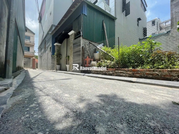 bán đất Đức Giang, Long Biên. Ngõ thông, ô tô tránh. Tiện ích ngập tràn. 42m, 
6,x tỷ ( có tl )