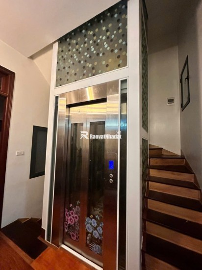 BÁN NHÀ 62M2 – 4 TẦNG -THANG MÁY – Ô TÔ – QUAN NHÂN – THANH XUÂN .