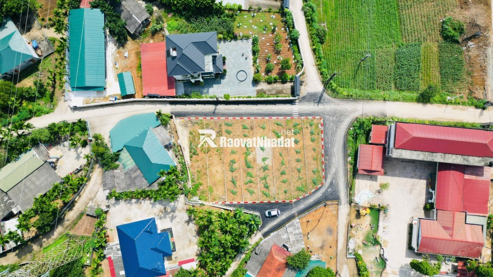 Đất Tp Hòa Bình ven Sông Đà giá 650 triệu 1 lô, gần cầu Hòa Bình 6 và KCN Thịnh Minh