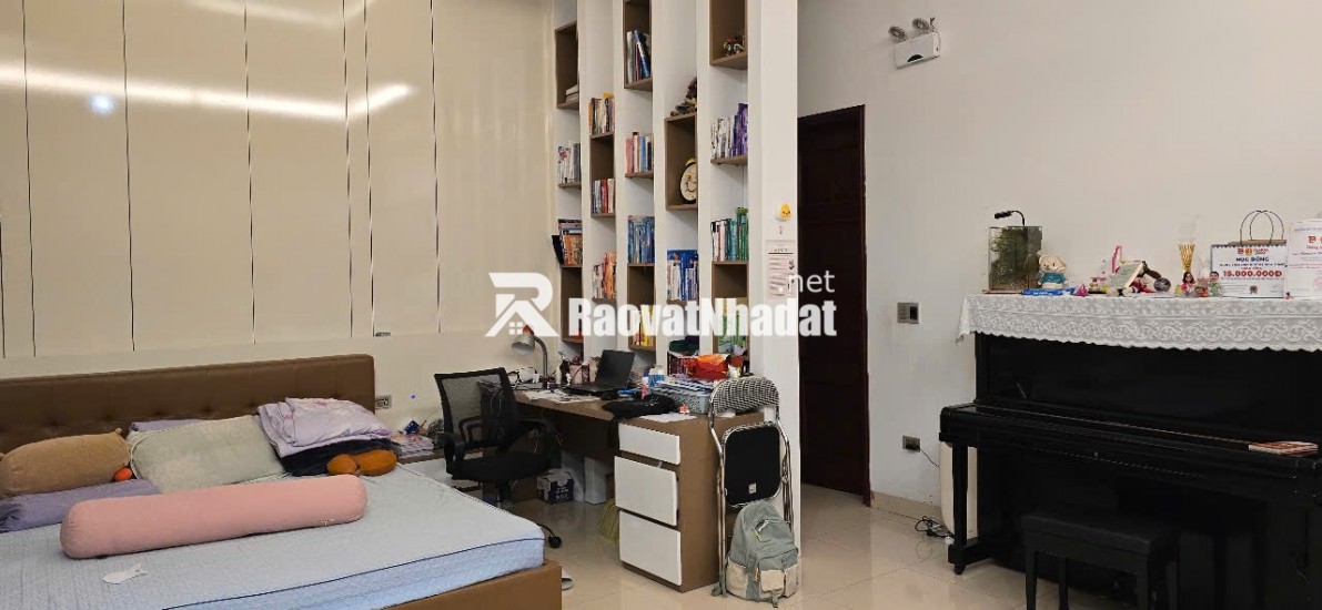 CHO THUÊ VĂN PHÒNG – NHÀ XƯỞNG THỜI TRANG KHÉP KÍN