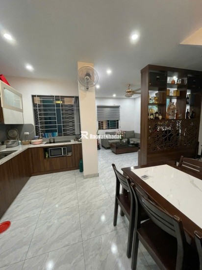 BÁN NHÀ -TRUNG TÂM -ĐỐNG ĐA -48M2- 4 TẦNG -11.9 TỶ