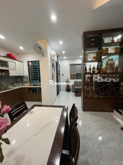 BÁN NHÀ -TRUNG TÂM -ĐỐNG ĐA -48M2- 4 TẦNG -11.9 TỶ