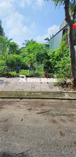 D400 bán rẻ lô đất đẹp khu dân cư đông đúc, khu vực trung tâm thuận tiện nhiều KCN