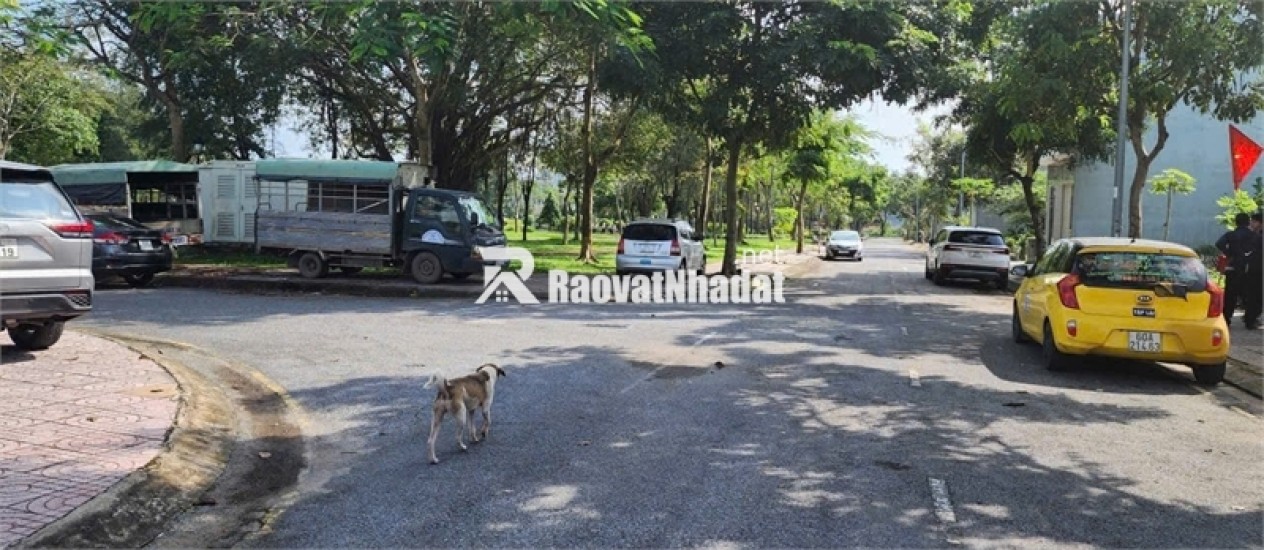 D400 bán rẻ lô đất đẹp khu dân cư đông đúc, khu vực trung tâm thuận tiện nhiều KCN